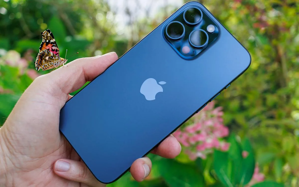 Apple đang cân nhắc ba tùy chọn màu sắc mới cho iPhone 17 Pro