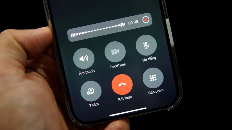 Apple ra mắt iOS 18.1, lần đầu cho ghi âm cuộc gọi trên iPhone