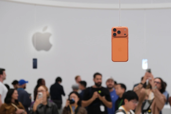 iphone 17 pro max ra mat